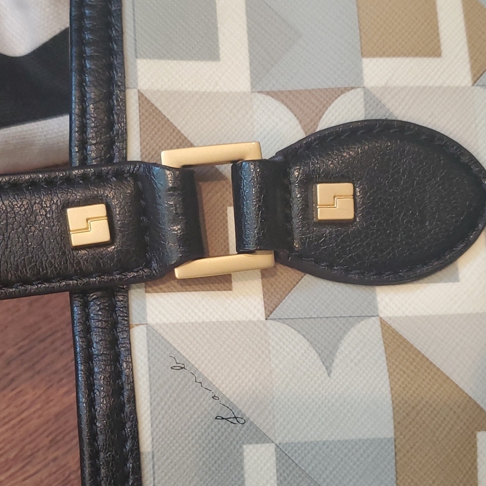 Lamb Handbag With Matching Wallet - image 7